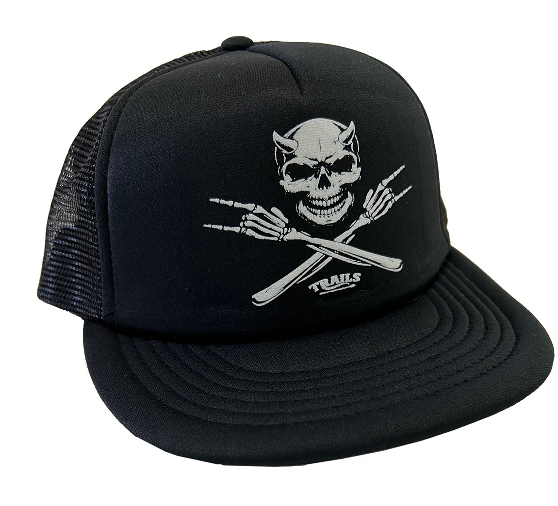 SKULL WITH HORNS TRUCKER HAT