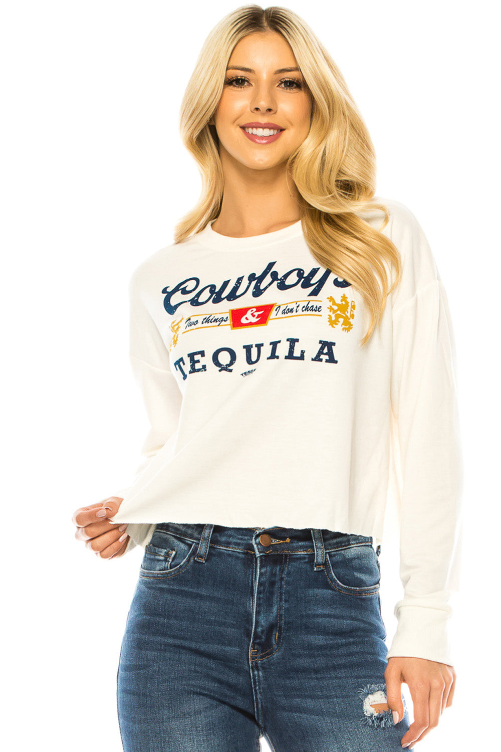 TWO THINGS I DON'T CHASE COWBOYS & TEQUILA - Trailsclothing.com