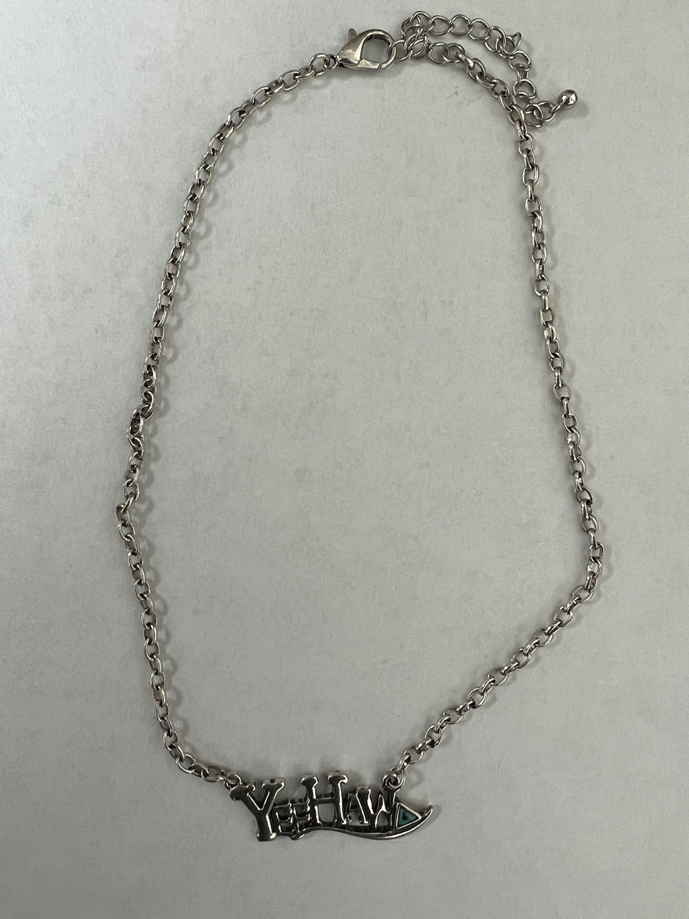 YEE HAW CHAIN NECKLACE WITH STONE