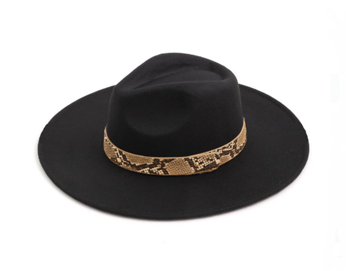 HAT WITH SNAKESKIN BAND